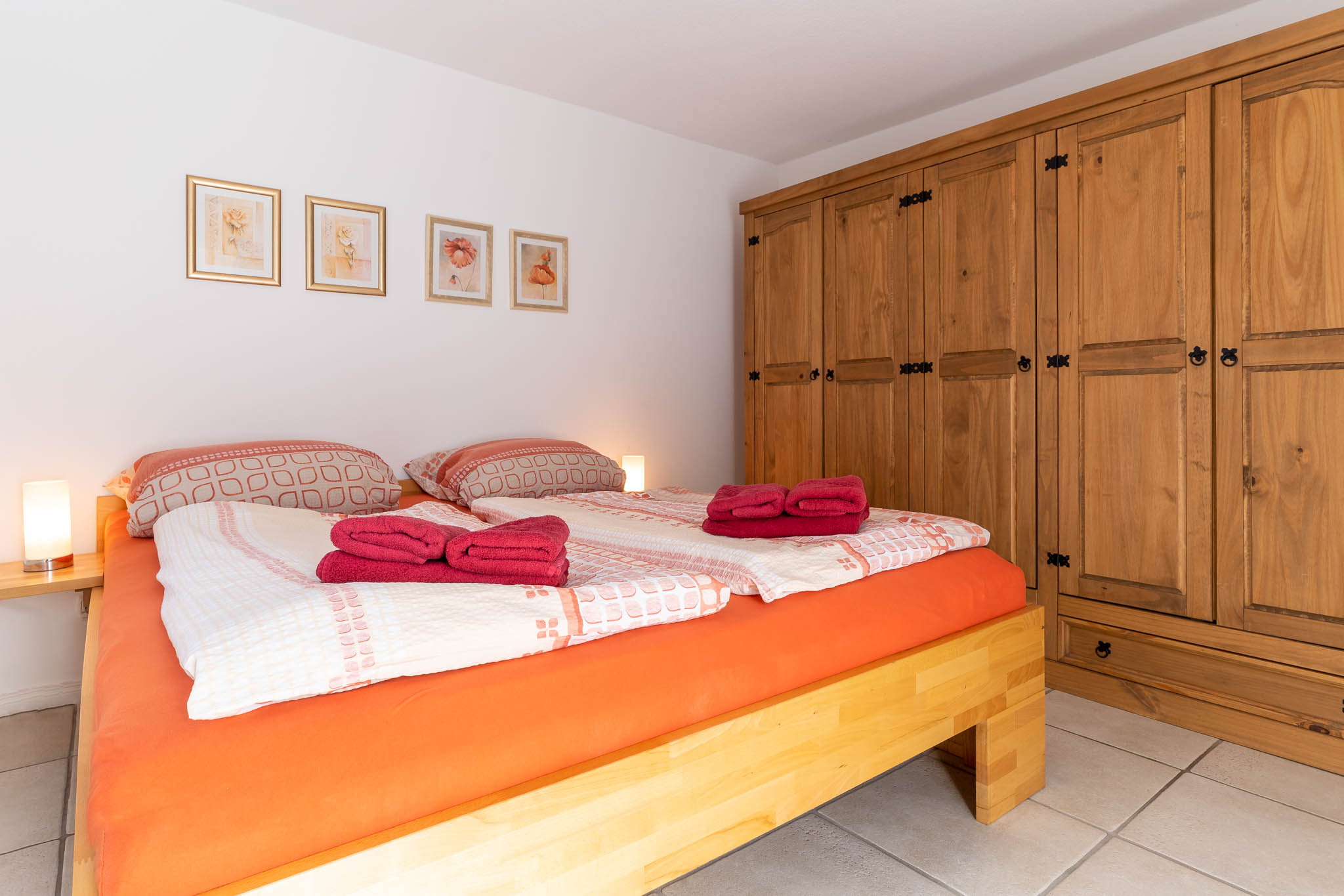Ferienwohnung Erdgeschoss Schlafzimmer